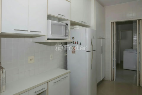 Image 9 - 1037685