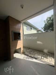 Image 34 - 1037703