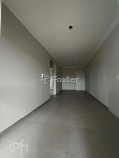 Image 4 - 1037710
