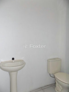 Image 11 - 1037711