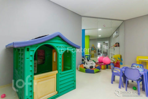 Image 42 - 1037724