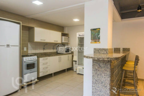 Image 37 - 1037724