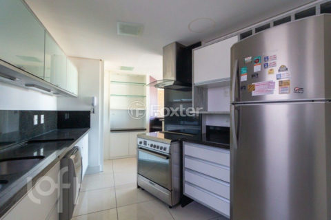 Image 7 - 1037724