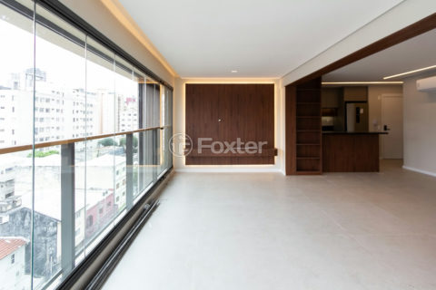 Image 3 - 1037742
