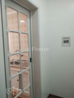 Image 4 - 1037774