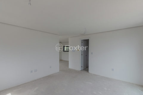 Image 32 - 1037775