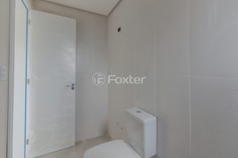 Image 40 - 1037775