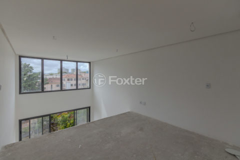 Image 37 - 1037775