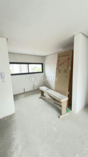 Image 3 - 1037775