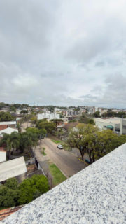Image 23 - 1037775