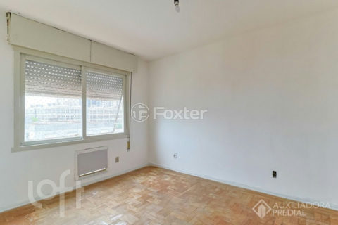 Image 22 - 1037789