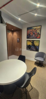 Image 2 - 1037793