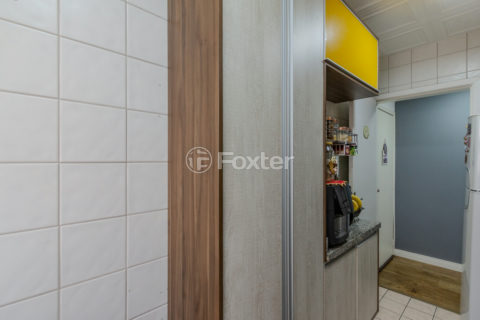 Image 21 - 1037797