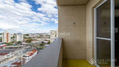 Image 34 - 1037806