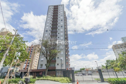 Image 8 - 1037836
