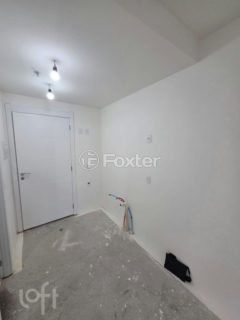 Image 3 - 1037875