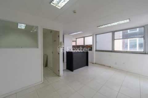Image 6 - 1037884