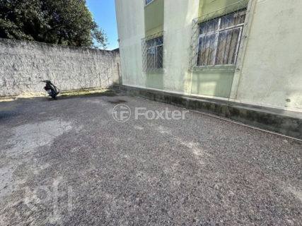 Image 20 - 1037893