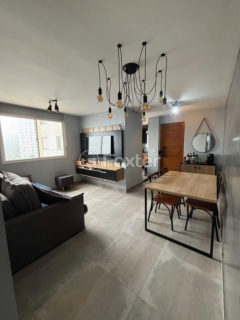 Image 22 - 1037895