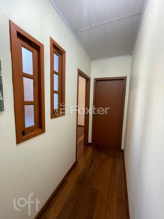 Image 9 - 1037896