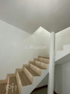 Image 3 - 1037896
