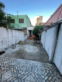 Image 46 - 1037896
