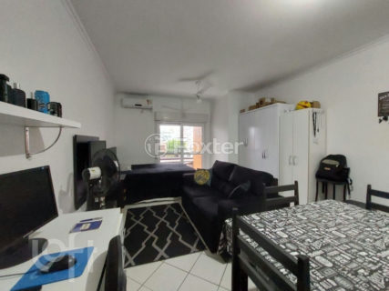 Image 3 - 1037898