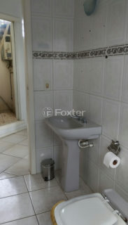 Image 9 - 1037904