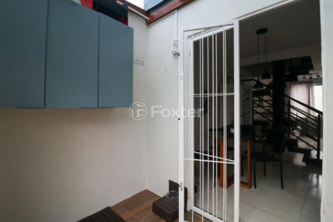 Image 25 - 1037905