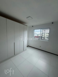 Image 7 - 1037953