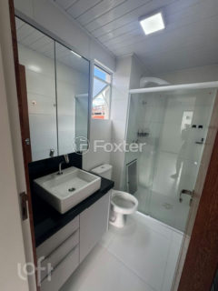 Image 13 - 1037953