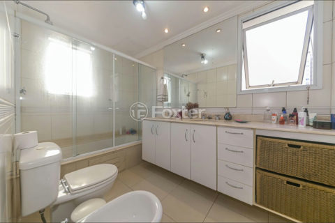 Image 34 - 1037954