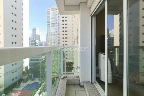 Image 30 - 1037954