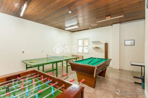Image 22 - 1037960
