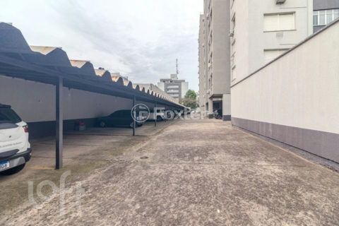 Image 39 - 1037960