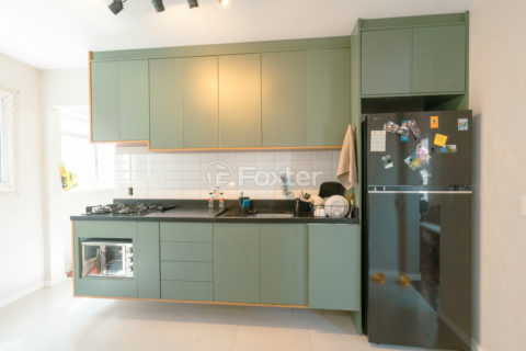Image 21 - 1038011