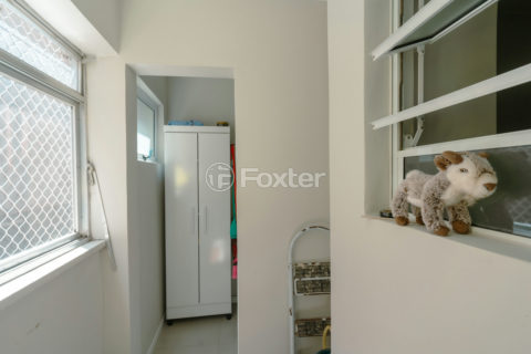 Image 23 - 1038011
