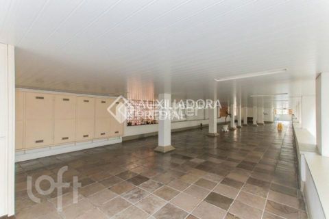 Image 29 - 1038082