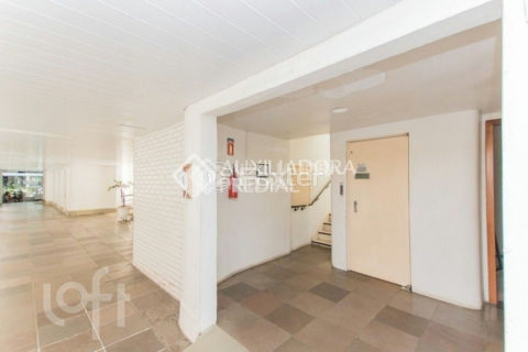 Image 30 - 1038082
