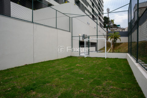 Image 2 - 1038086