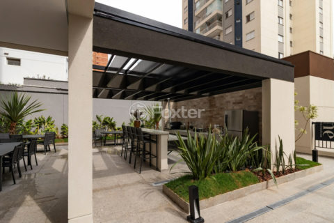 Image 45 - 1038092