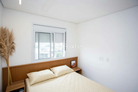 Image 10 - 1038137