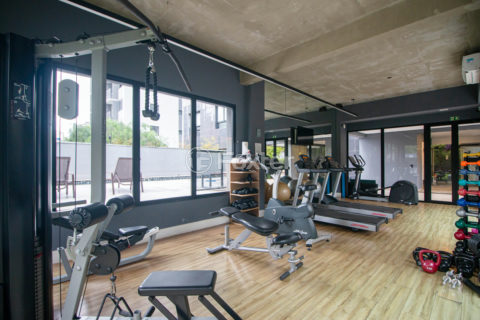 Image 21 - 1038144
