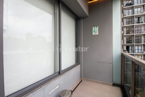 Image 16 - 1038144