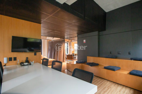 Image 34 - 1038144