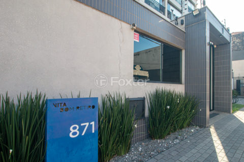 Image 30 - 1038151