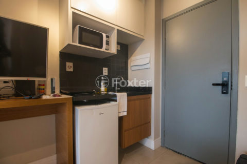 Image 4 - 1038155