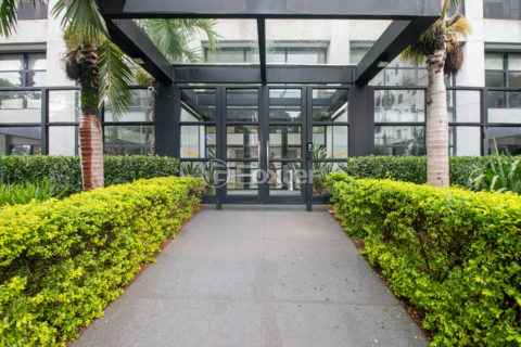 Image 31 - 1038158