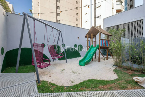 Image 17 - 1038167