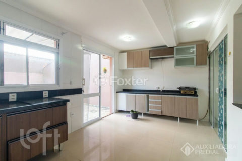 Image 9 - 1038173
